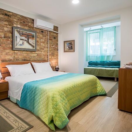 B&B Artistic Tirana Extérieur photo