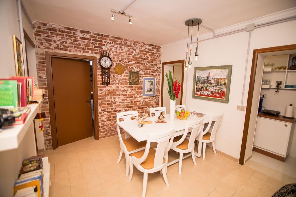 B&B Artistic Tirana Extérieur photo