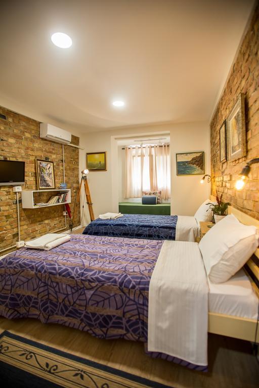 B&B Artistic Tirana Extérieur photo