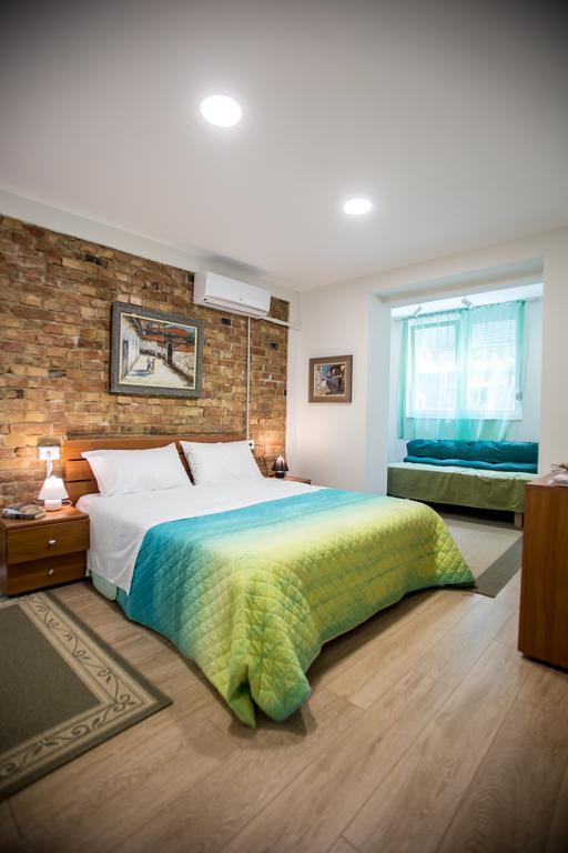 B&B Artistic Tirana Extérieur photo